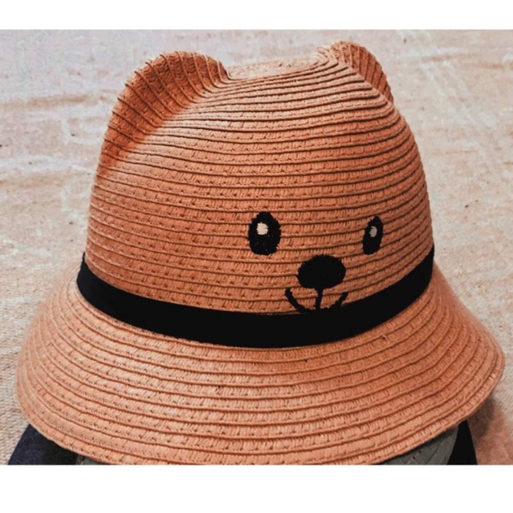 The children’s place woven bear hat
